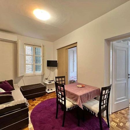 Apartment Old Town Milica แฮร์เซ็ก-โนวี ภายนอก รูปภาพ