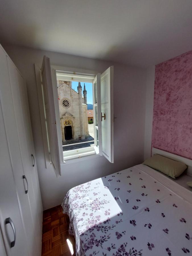 Apartment Old Town Milica แฮร์เซ็ก-โนวี ภายนอก รูปภาพ